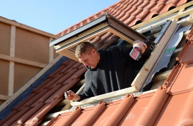 Pose de fenêtres de toit Velux à Lantenay